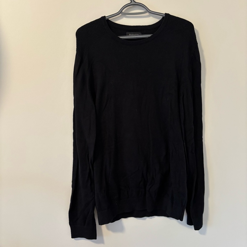 RW&CO Men's Classic Black Crewneck Sweater Size L
